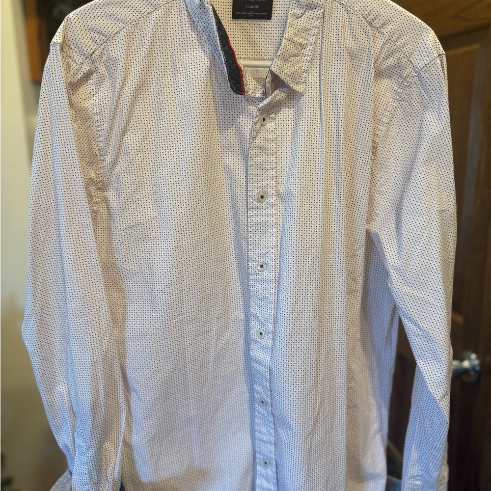 Level Ten White and Blue Dot Shirt
